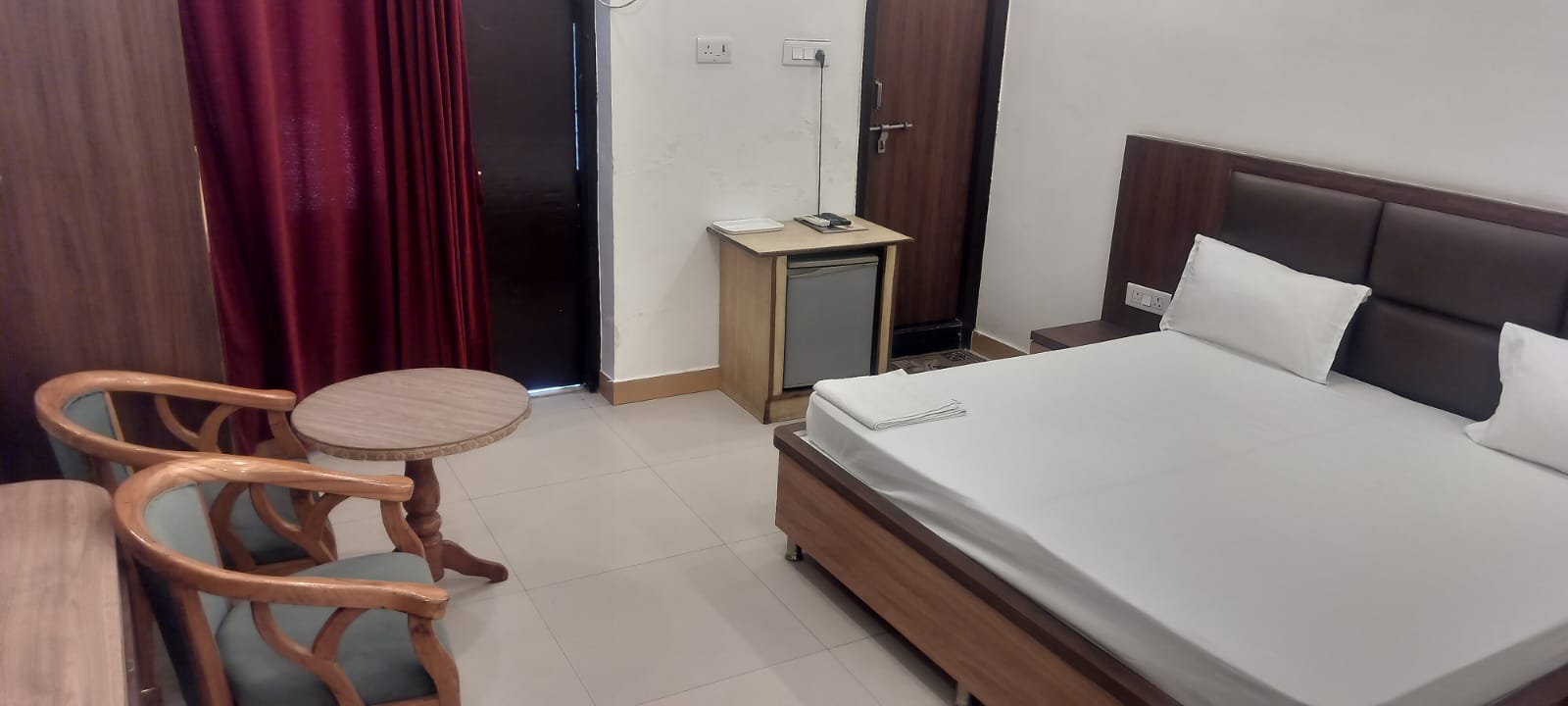 Suite Interior